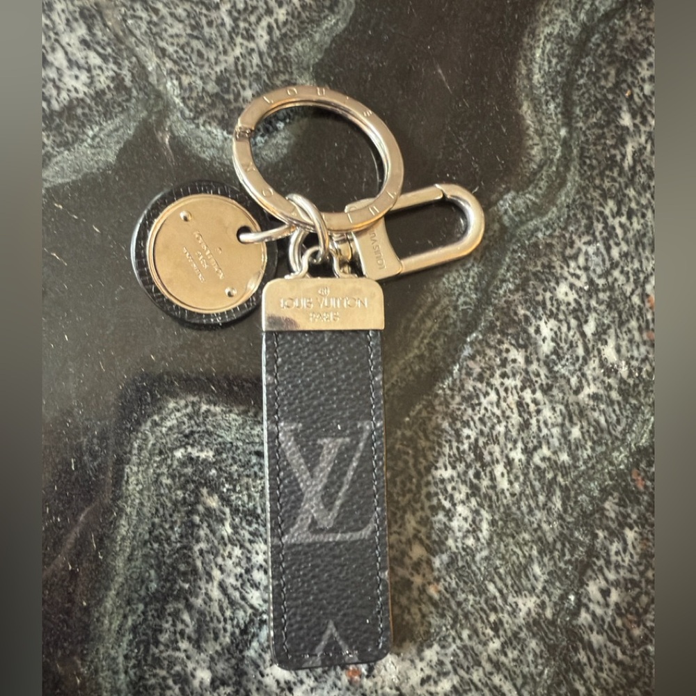 Monogram Eclipse Dragonne Bag Charm & Key Holder - Picture 3 of 6